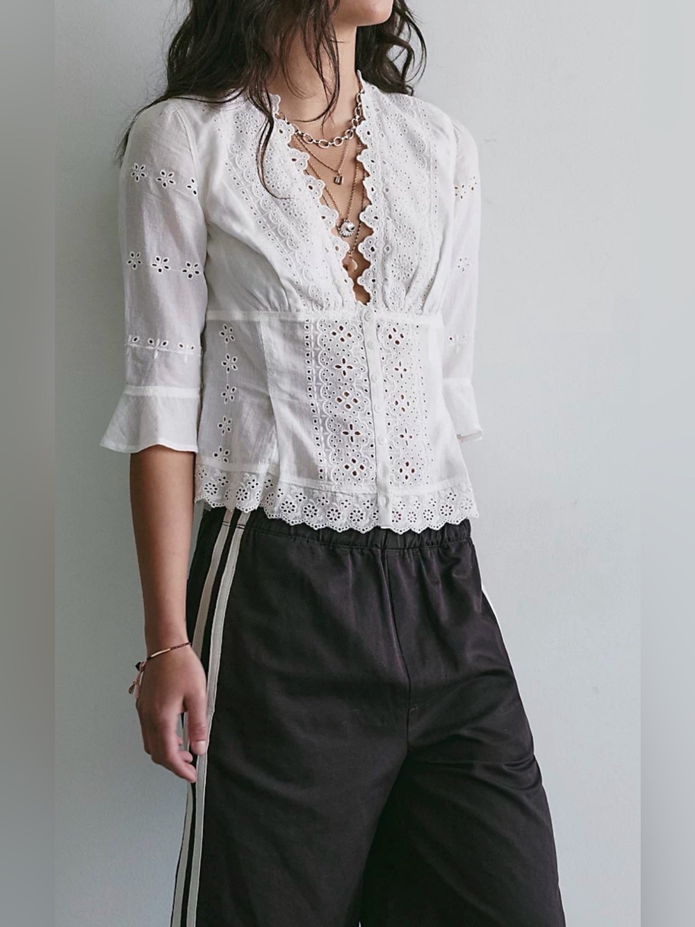 Free People Salone Eyelet Top Peplum Blouse + A GIFT 🎁